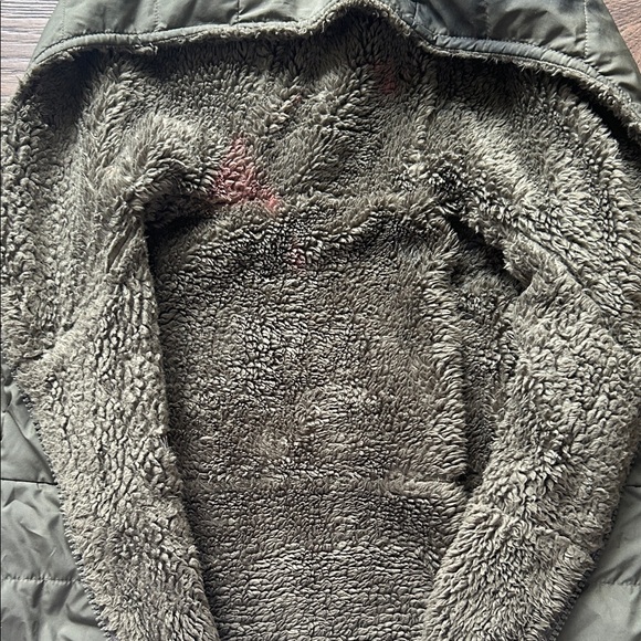 The North Face Women's Green Hooded Puffer Coat reversible size M - Picture 4 of 5